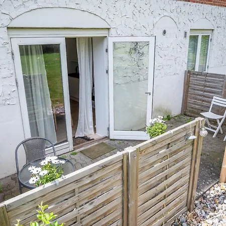 5 Minute Walk To Lego House - 2 Bedrooms 80M2 Apartment With Garden Billund Exterior photo